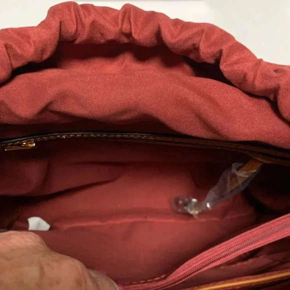 VEGAN LEATHER Purse, bag. Comes w/crossbody strap & matching wallet. - Picture 5 of 6